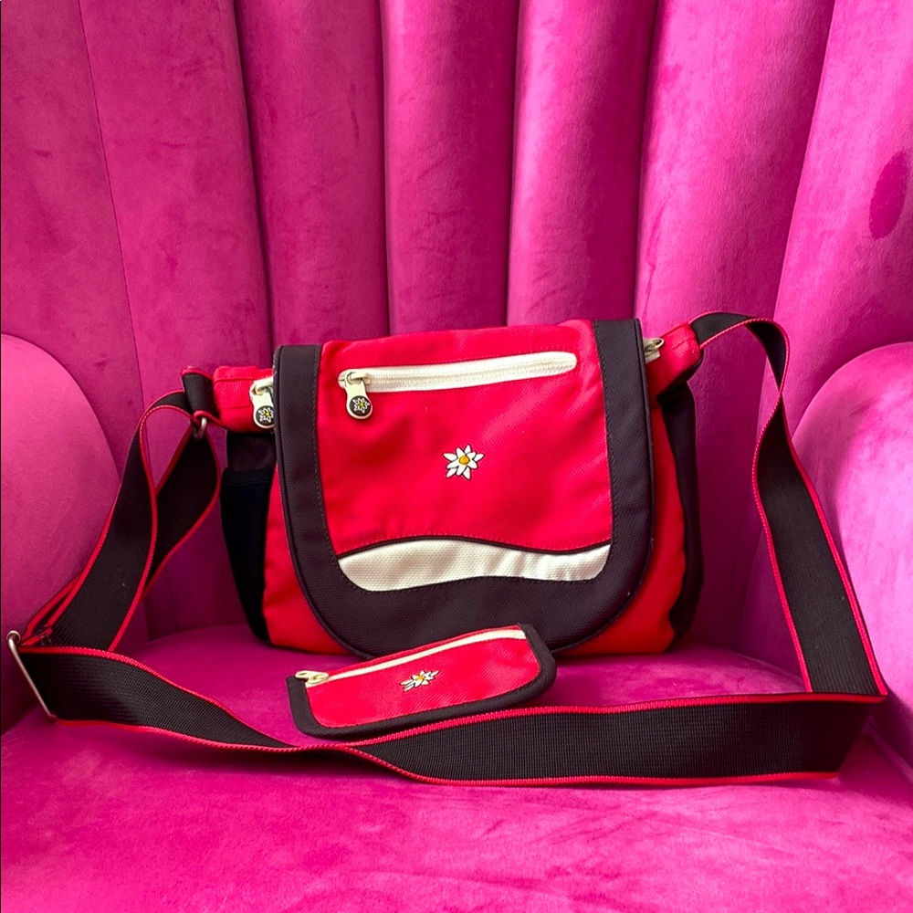 Sherpani Shoulder Bag